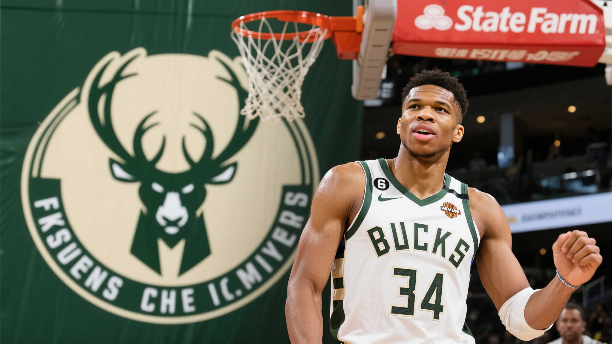 名记爆料:雄鹿GM或在字母交易谈判中不惜一切代价,欲彻底击垮对手 名记爆料:雄鹿GM或在字母交易谈判中不惜一切代价,欲彻底击垮对手